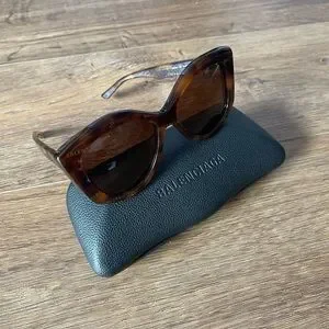 Balenciaga | Accessories | Balenciagaauthentic Nwt Tortious  display picture 2